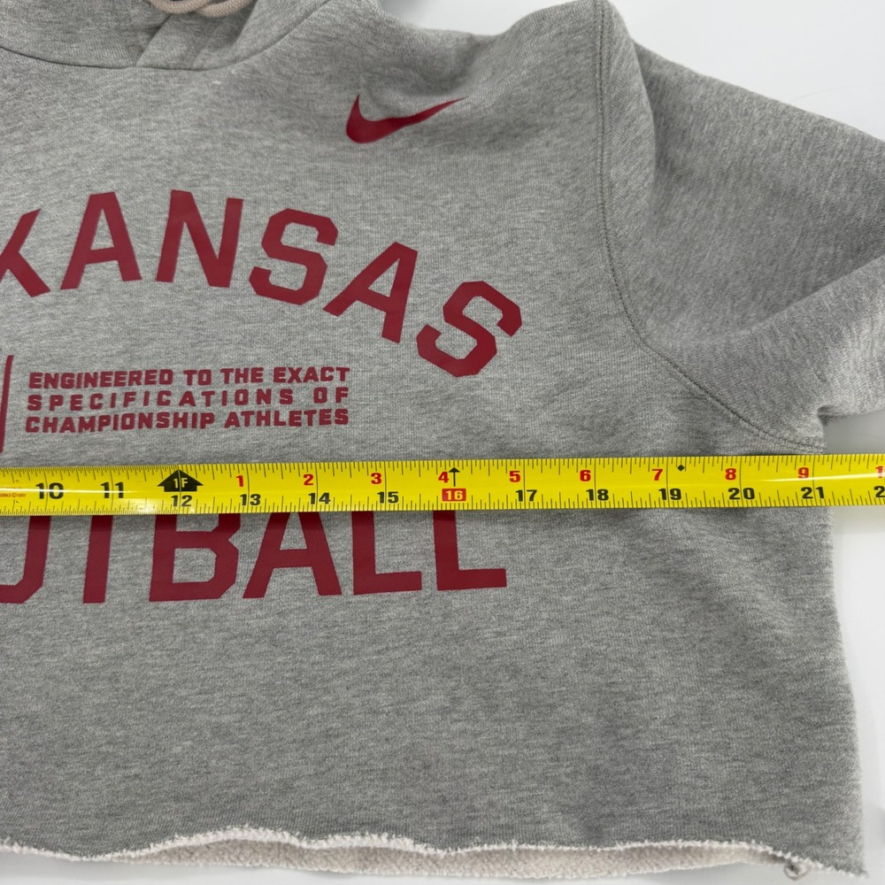 Nike Arkansas Razorback Football Cropped Hoodie Med Gray Raw Hem NCAA Sweatshirt - Picture 6 of 7